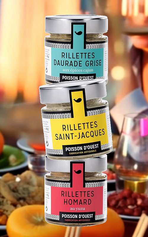 Bocaux de rillettes de poisson, daurade grise, saint-jacques & crustacés, fond d'image flou avec assiettes de nourriture
